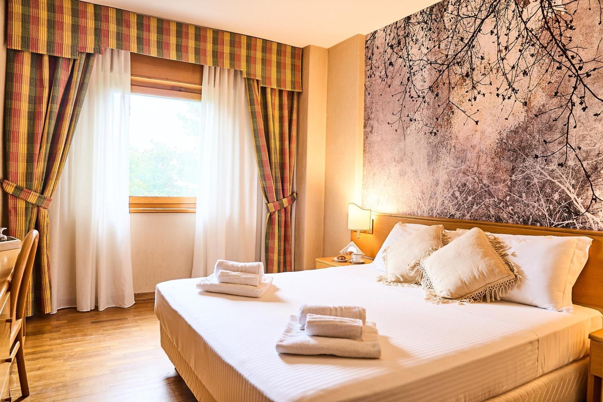 Hotel Camigliatello Камільятелло-Сілано Екстер'єр фото