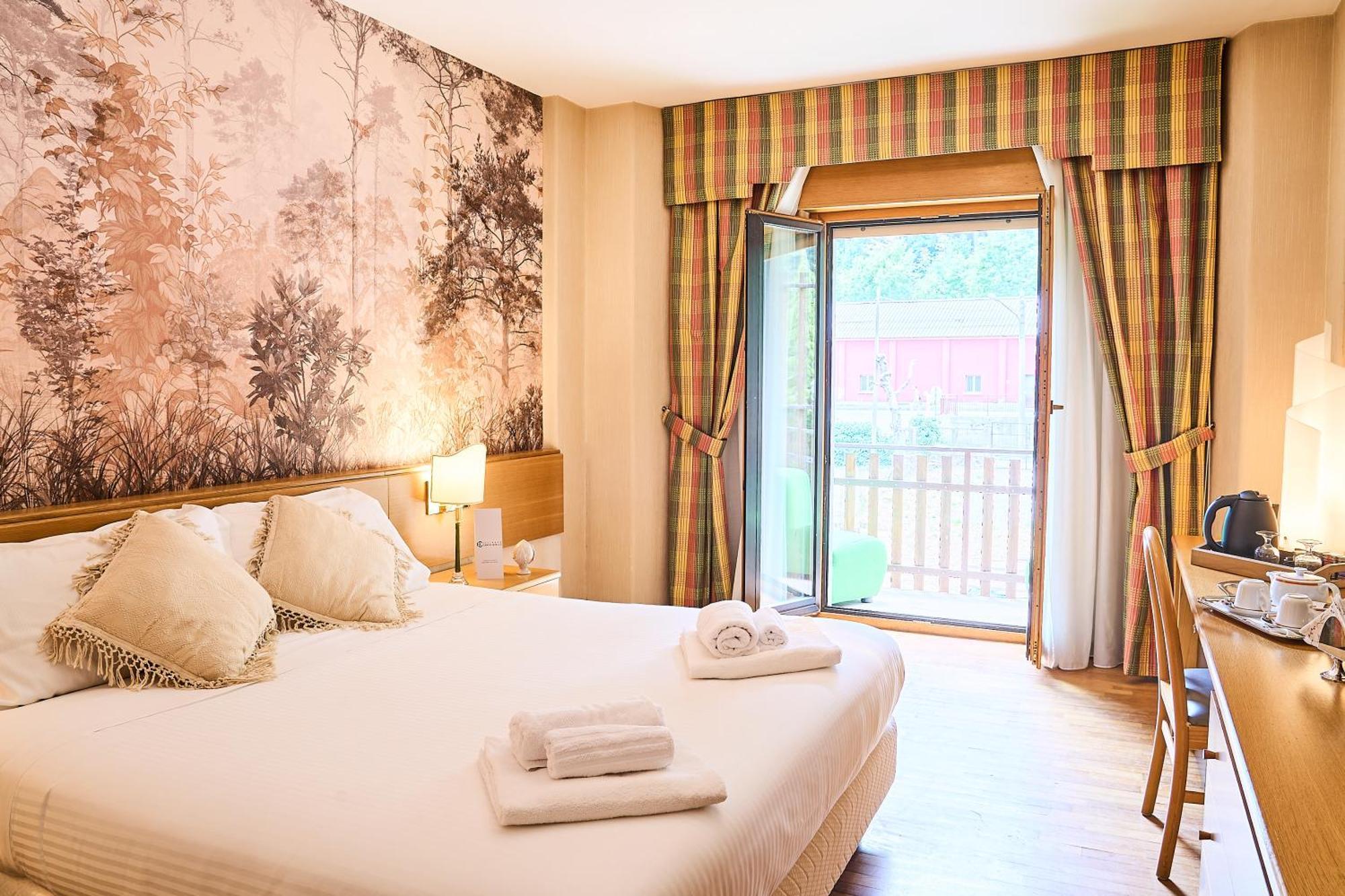 Hotel Camigliatello Камільятелло-Сілано Екстер'єр фото