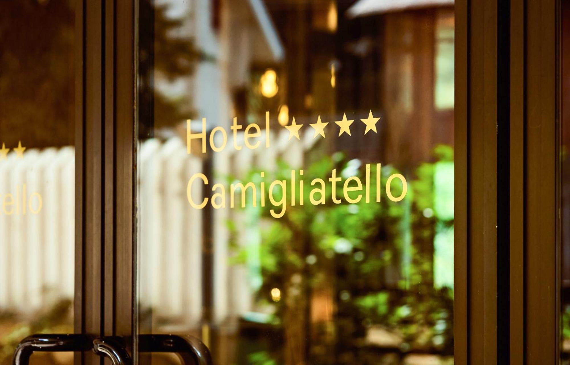 Hotel Camigliatello Камільятелло-Сілано Екстер'єр фото