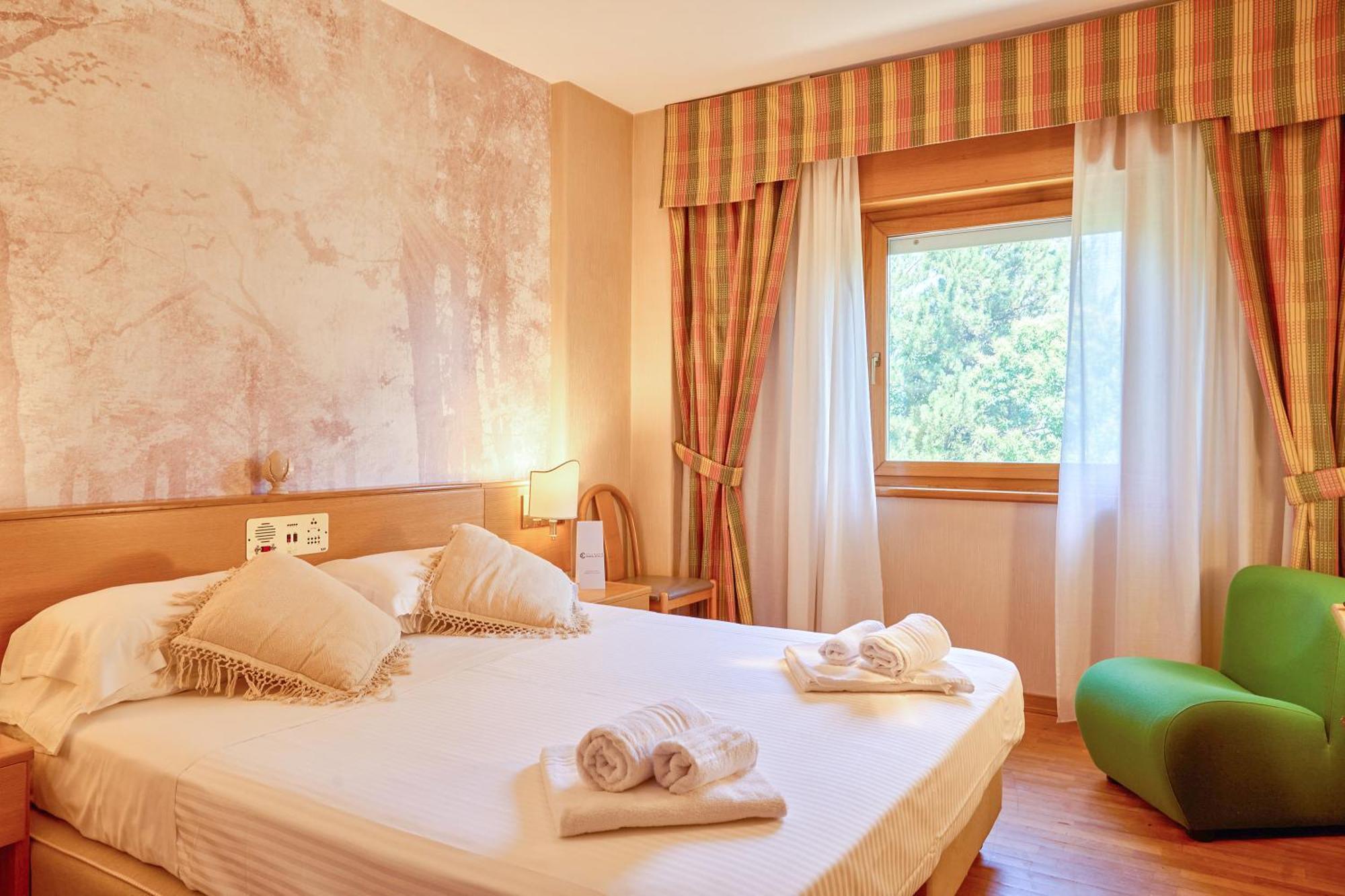 Hotel Camigliatello Камільятелло-Сілано Екстер'єр фото
